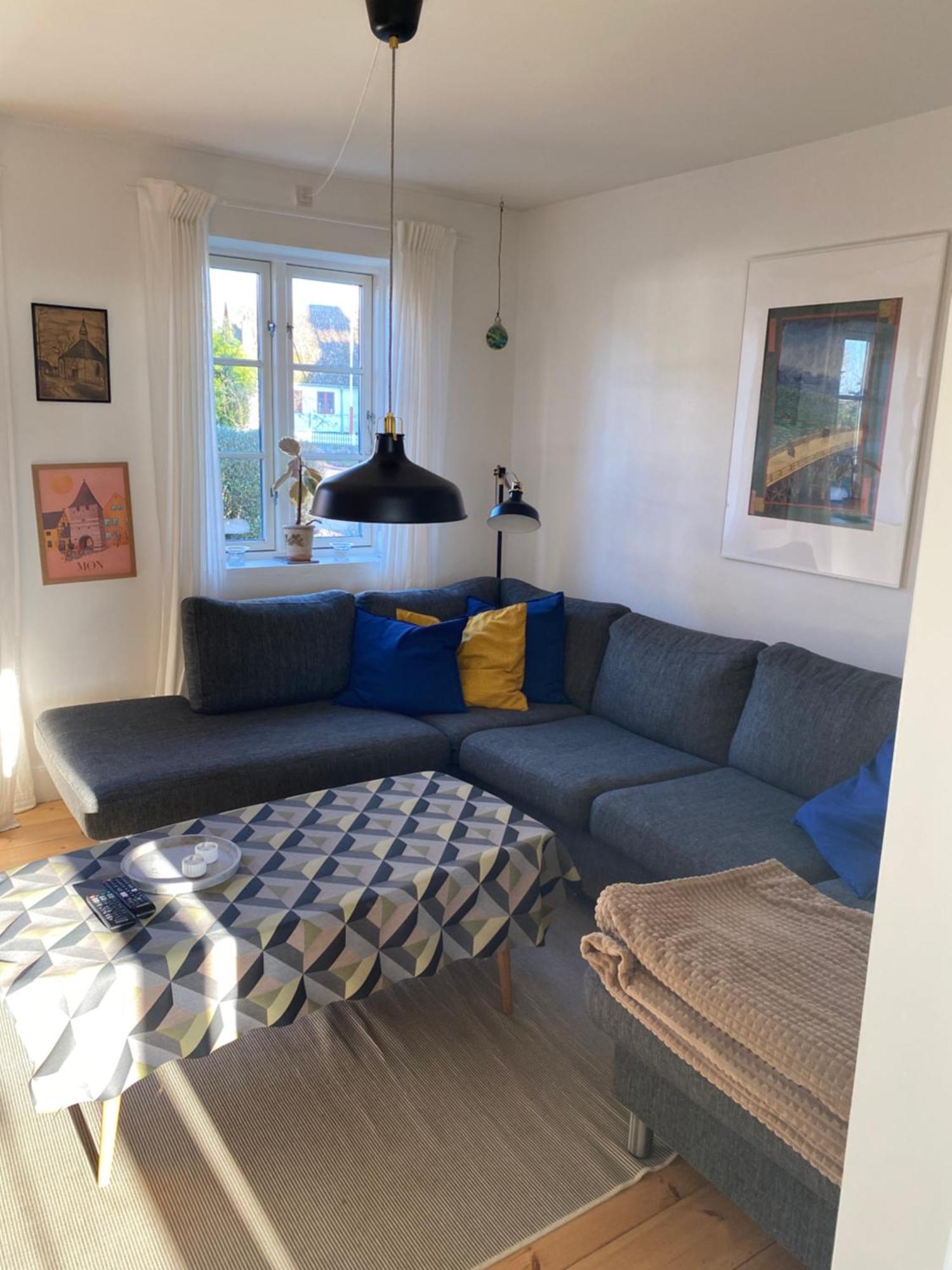 Vidunderligt Hus Pa Smukke Nyord *